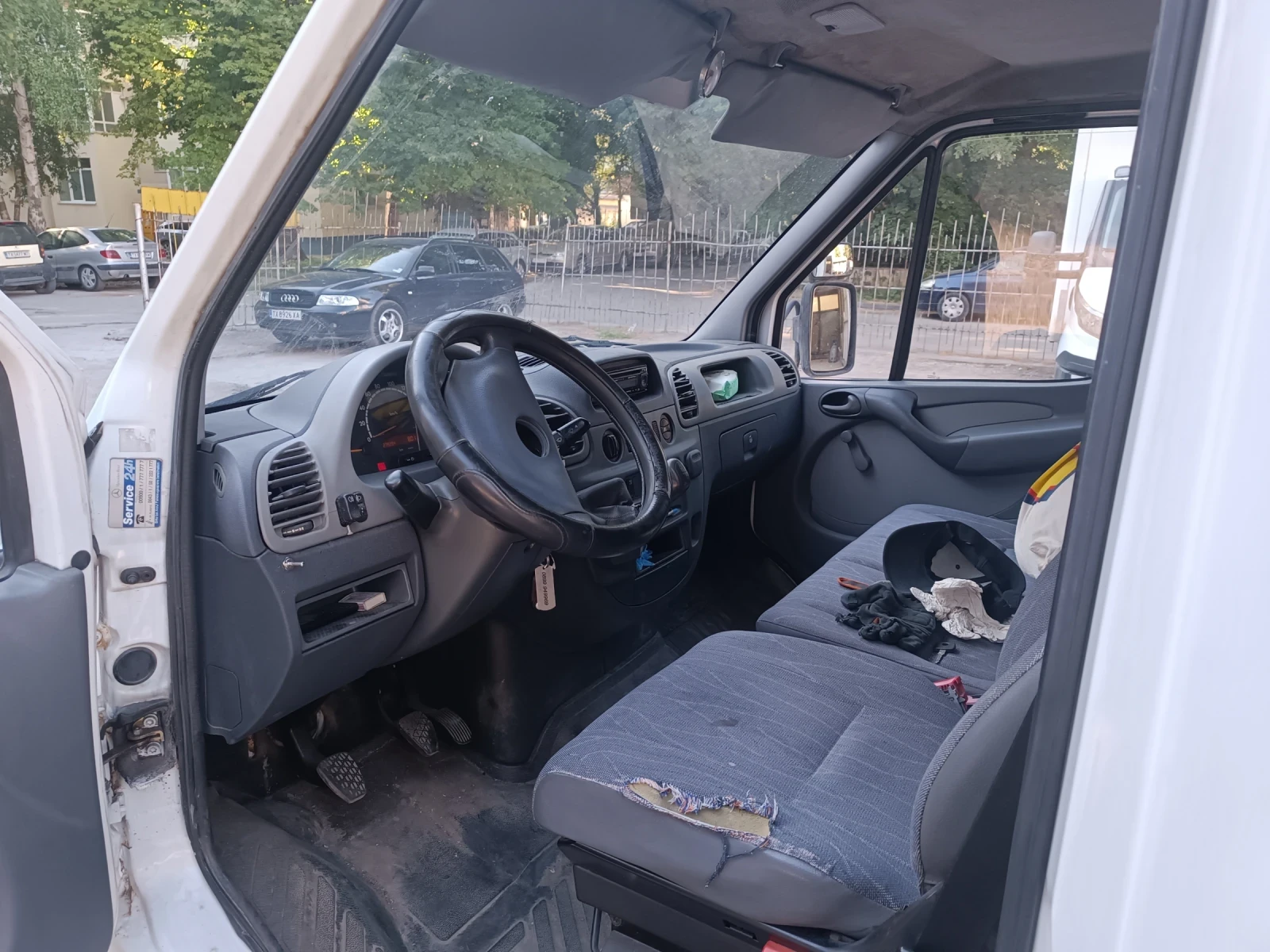 Mercedes-Benz 412 2.2 - изображение 9