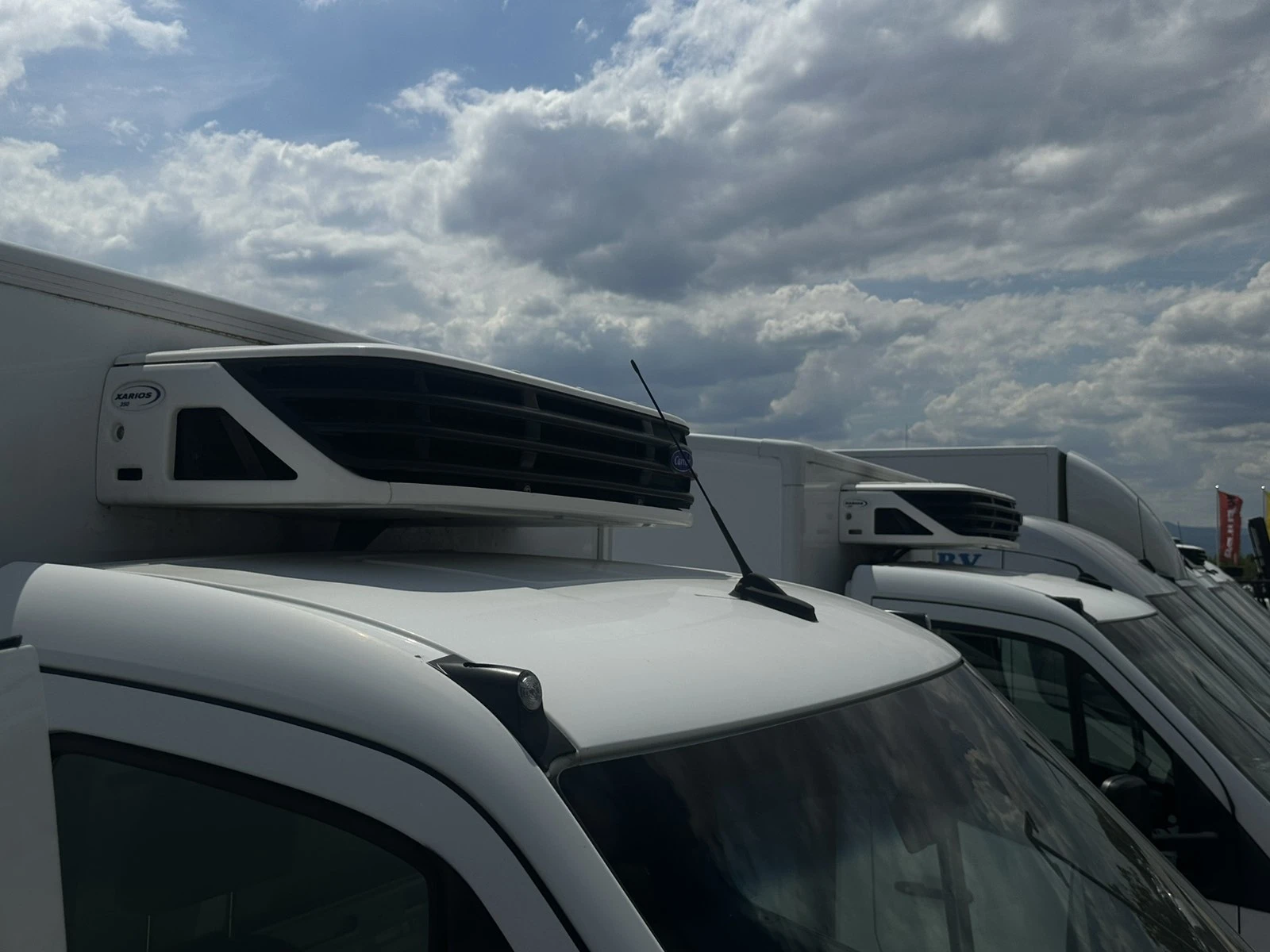 Mercedes-Benz Sprinter Хладилен Фургон 3.60м/Carrier 350 - изображение 3