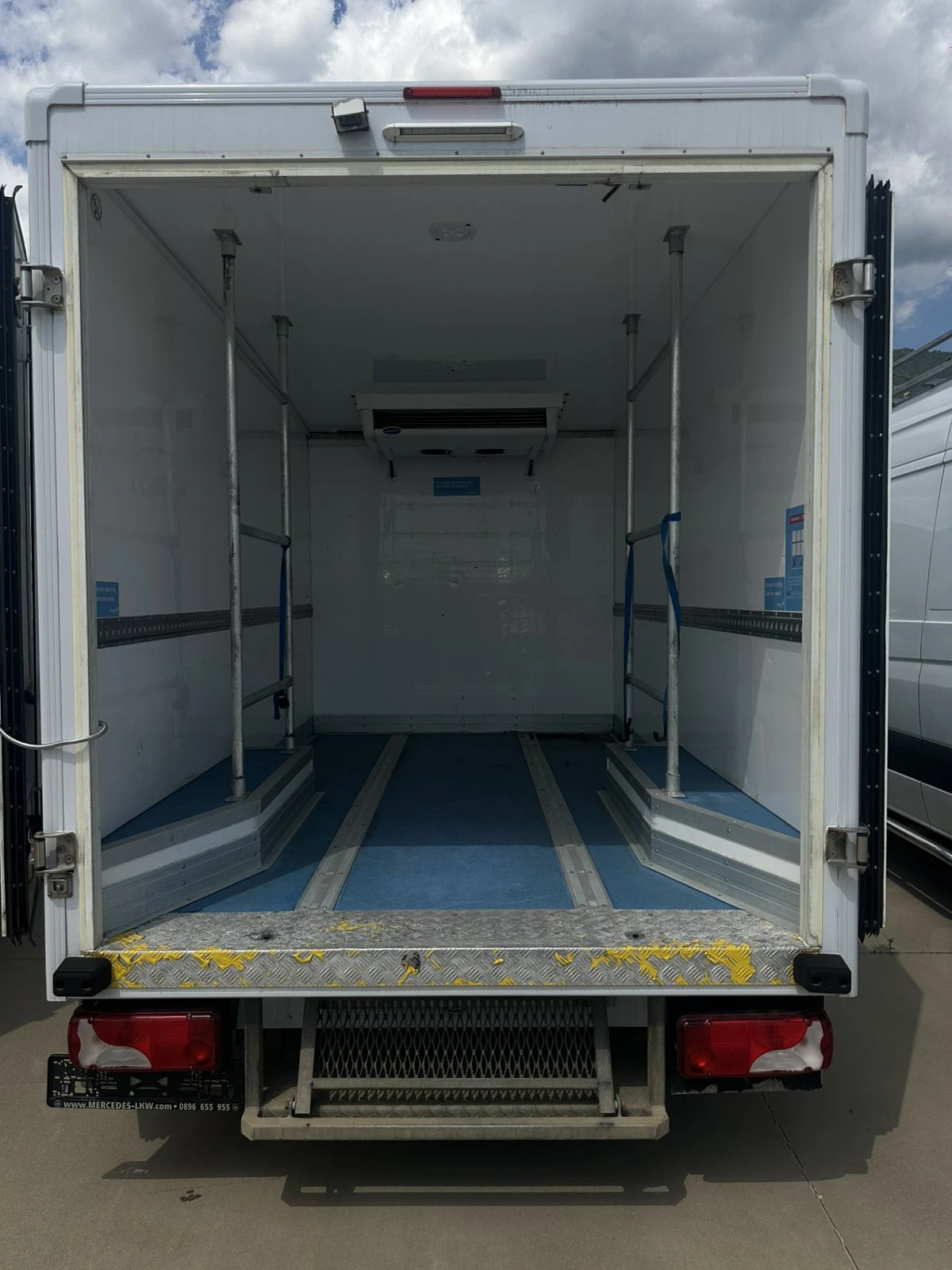 Mercedes-Benz Sprinter   3.60/Carrier 350 | Mobile.bg   11