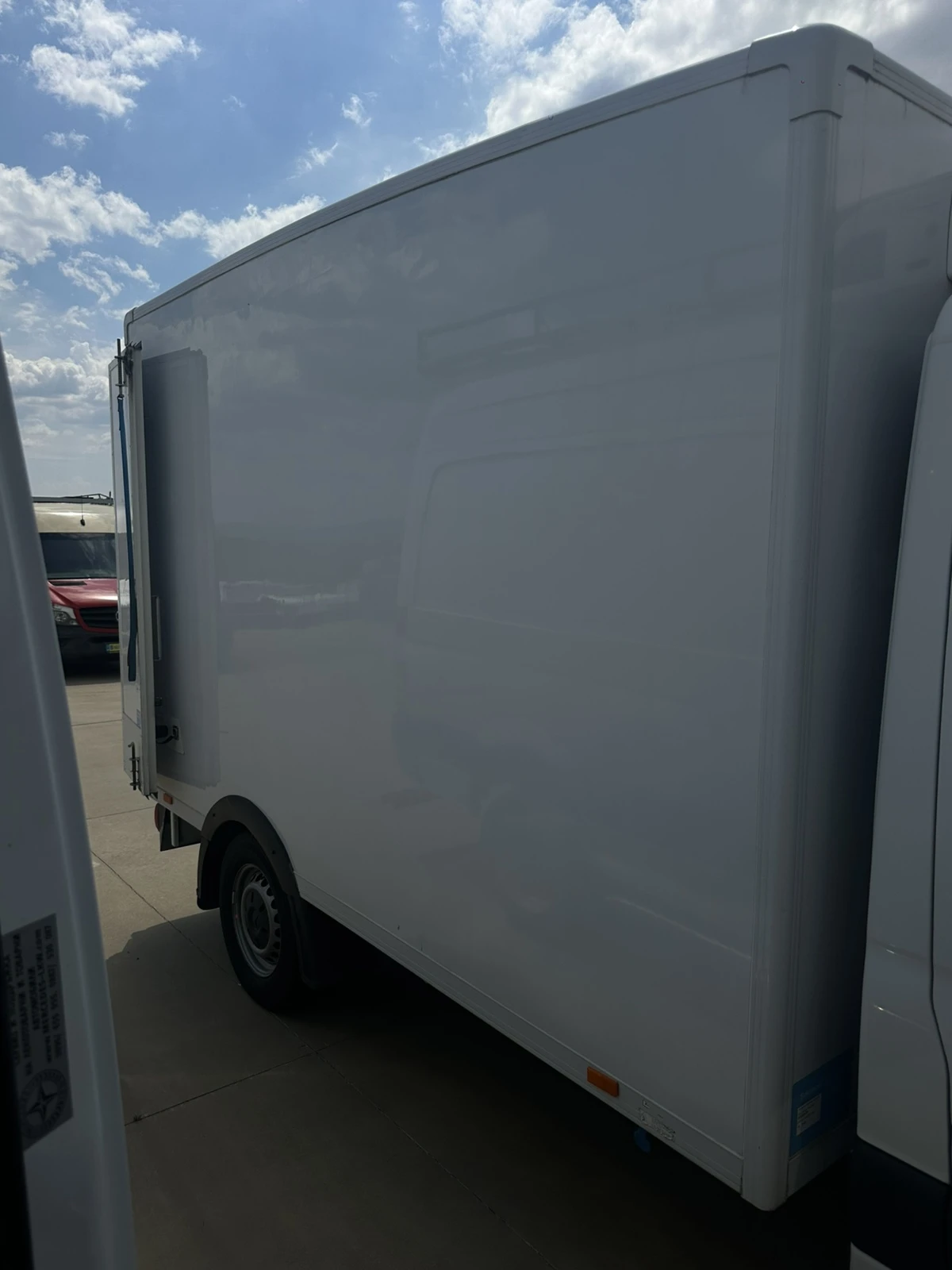 Mercedes-Benz Sprinter Хладилен Фургон 3.60м/Carrier 350 - изображение 8