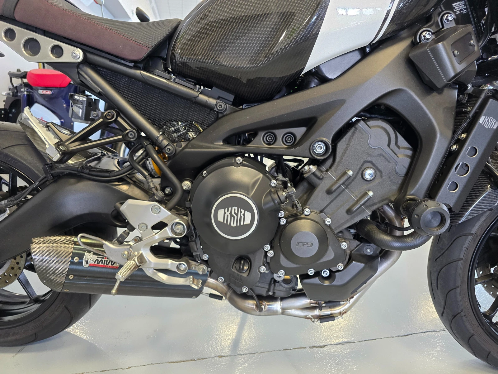 Yamaha XSR900 ABS-TCS, Carbon, 2019г. - изображение 10