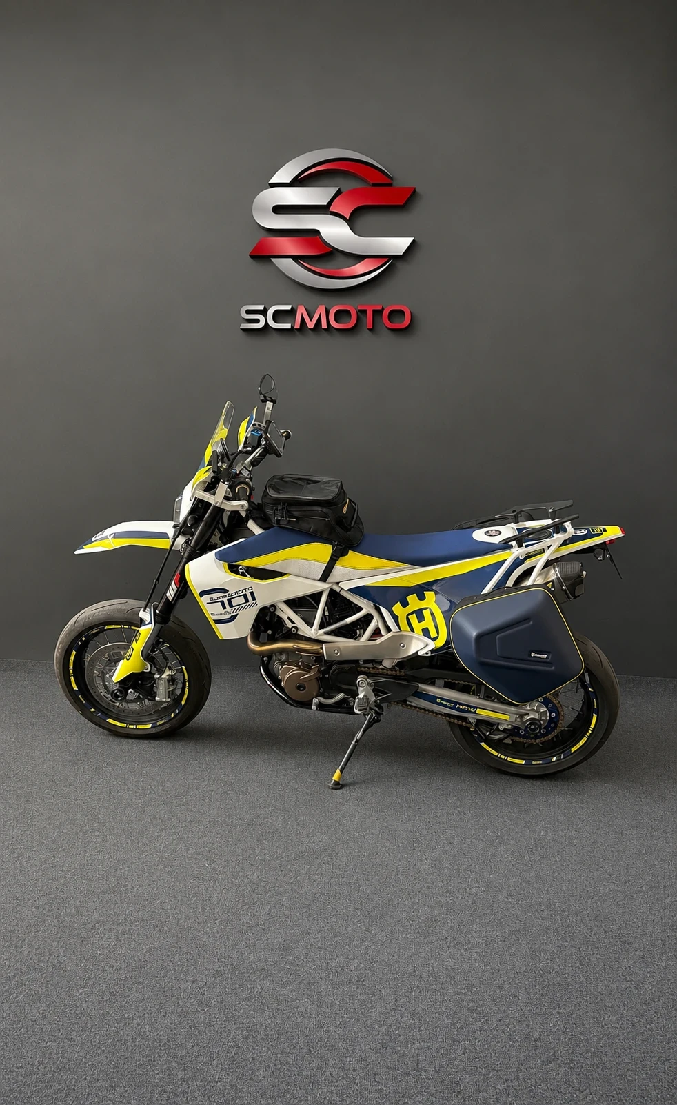 Husqvarna SM Super moto 701 2018г 1, 500км