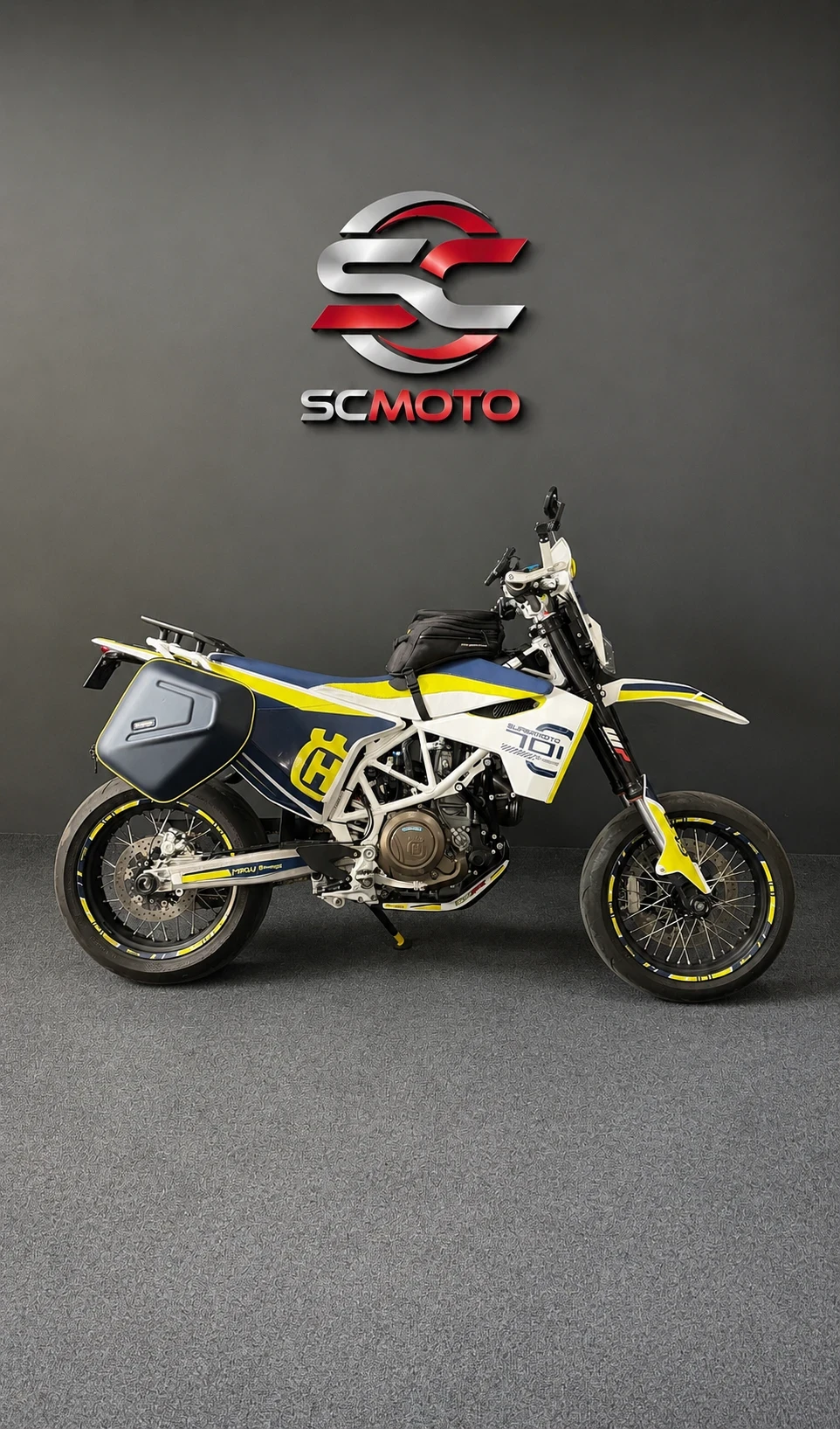 Husqvarna SM Super moto 701 2018г 1, 500км, снимка 2 - Мотоциклети и мототехника - 54813144