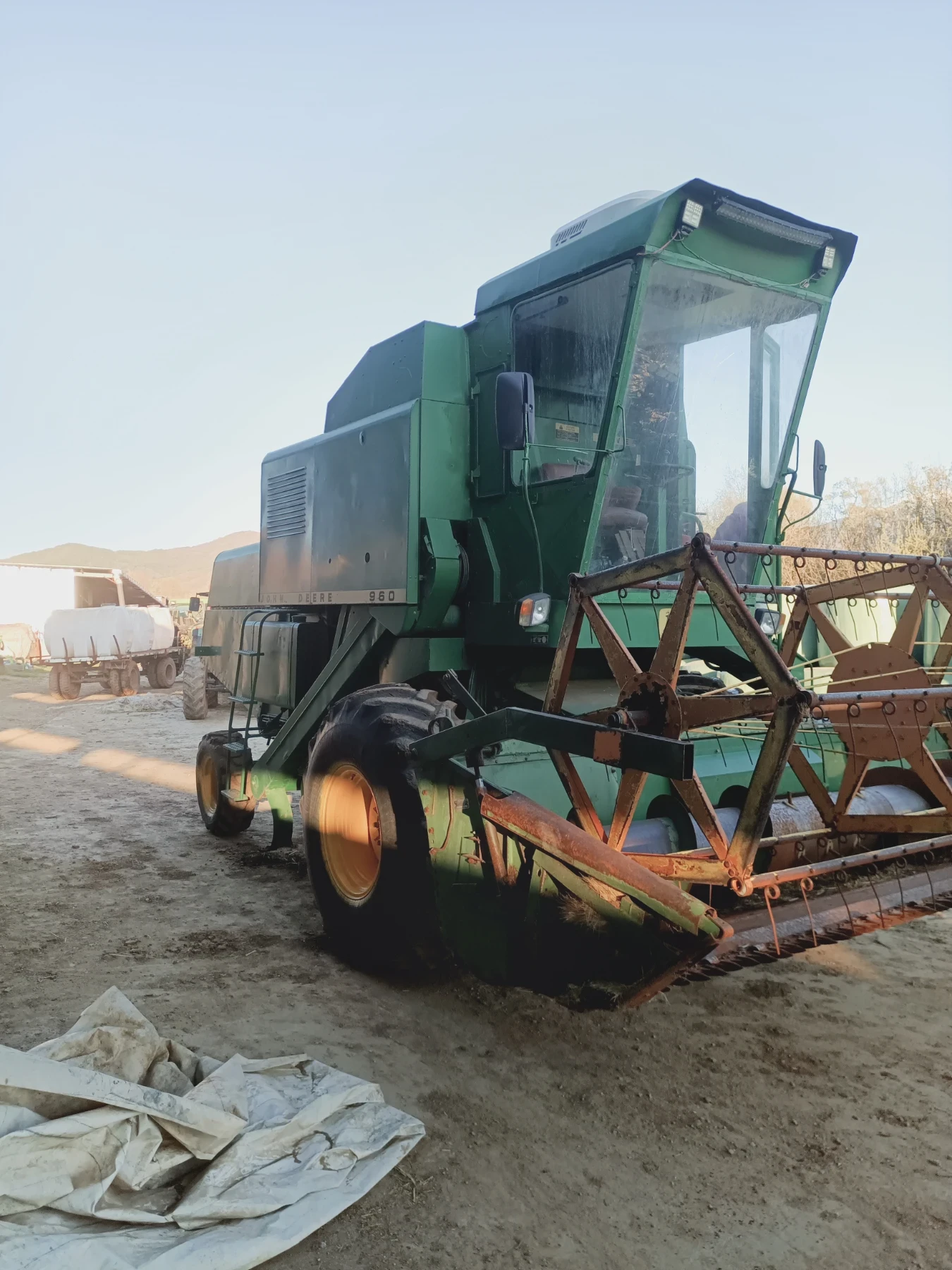 Комбайн John Deere 960