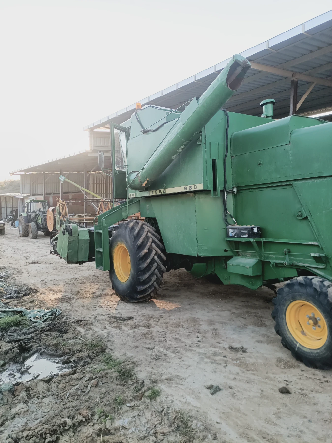 Комбайн John Deere 960, снимка 9 - Селскостопанска техника - 54161404