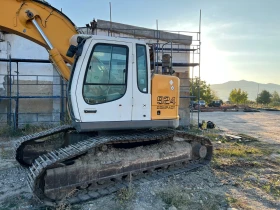 Багер Liebherr 924 compact , снимка 1