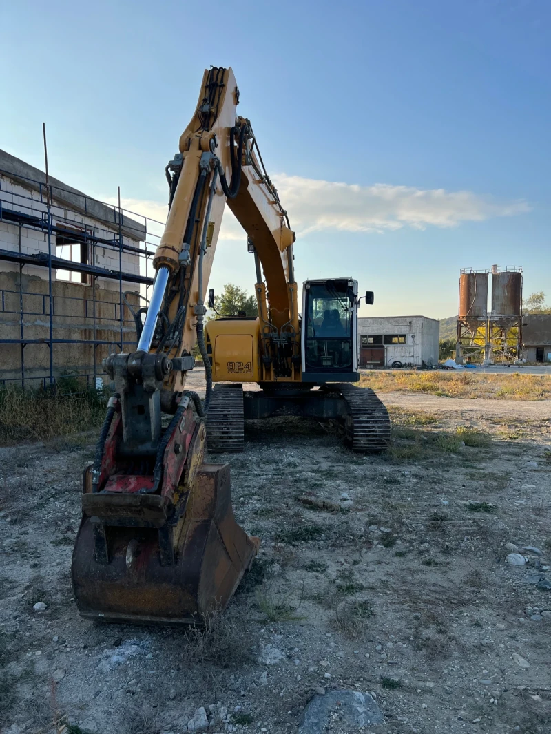 Багер Liebherr 924 compact , снимка 3 - Индустриална техника - 47323020