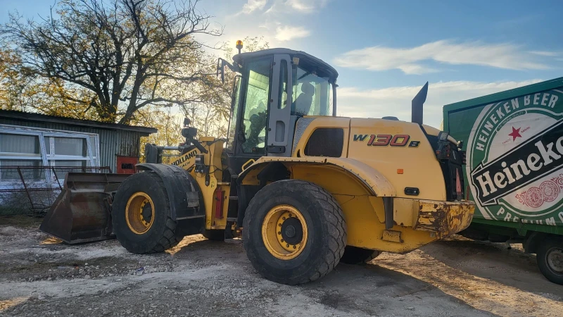 Челен товарач New Holland W130B, снимка 7 - Индустриална техника - 48770075