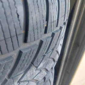 Гуми Всесезонни 255/55R18, снимка 4 - Гуми и джанти - 49150450