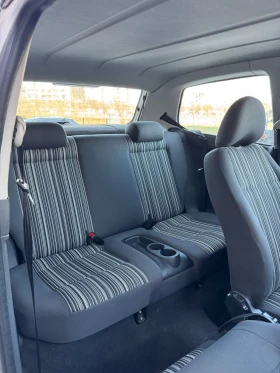 VW Fox 1.2i 116000км., снимка 10