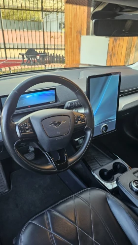 Ford Mustang Mach-E Ford Mustang Mach-E 75kWh   2022 | Батерия 90% , снимка 9