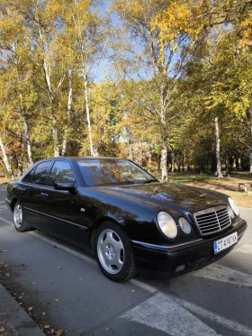 Mercedes-Benz E 200, снимка 4