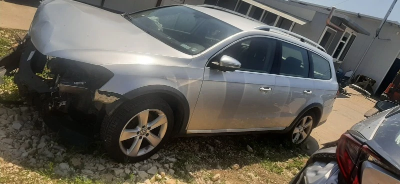 VW Passat 2.0tdi, снимка 3 - Автомобили и джипове - 46262535