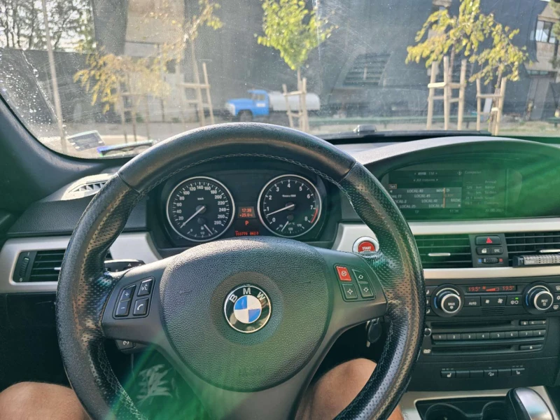 BMW 335 XI, снимка 4 - Автомобили и джипове - 47908497