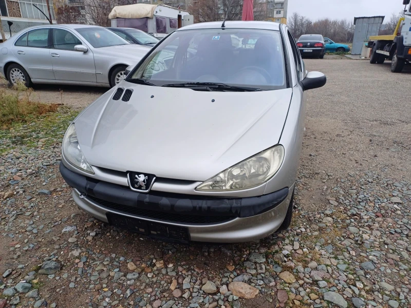 Peugeot 206 1.4HDI, снимка 1 - Автомобили и джипове - 48198135