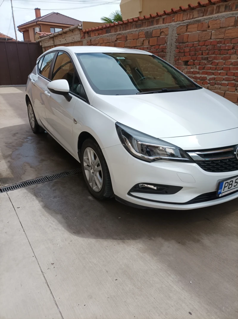 Opel Astra, снимка 2 - Автомобили и джипове - 48312291