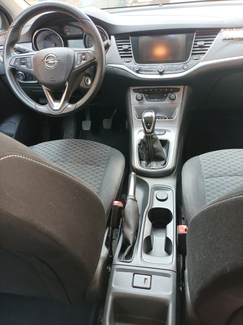 Opel Astra, снимка 8 - Автомобили и джипове - 48312291