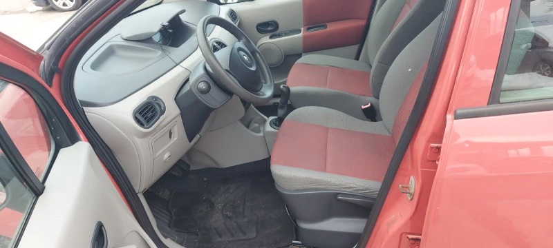 Renault Modus 1.2I KLIMATIK, снимка 4 - Автомобили и джипове - 49260235