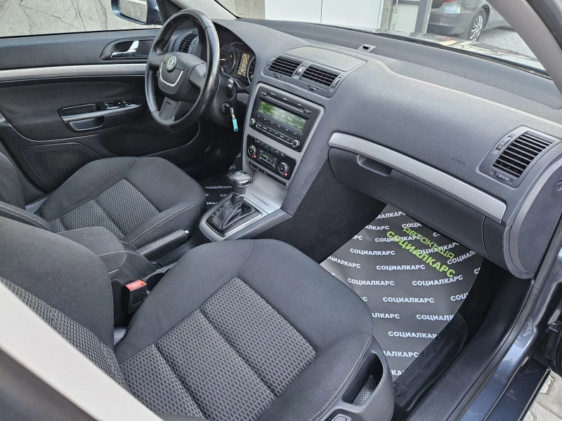 Skoda Octavia 4x4 DSG, снимка 16 - Автомобили и джипове - 52067532