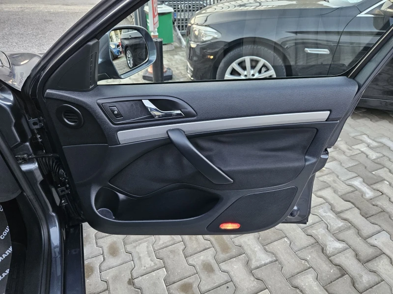 Skoda Octavia 4x4 DSG, снимка 17 - Автомобили и джипове - 52067532