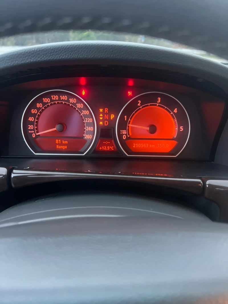 BMW 730 D Facelift , снимка 6 - Автомобили и джипове - 52367478