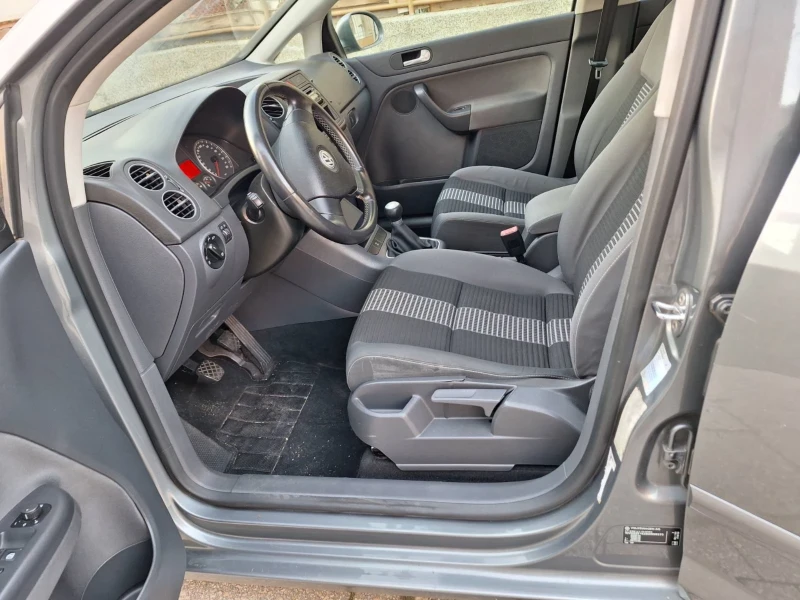 VW Golf Plus, снимка 14 - Автомобили и джипове - 52434856