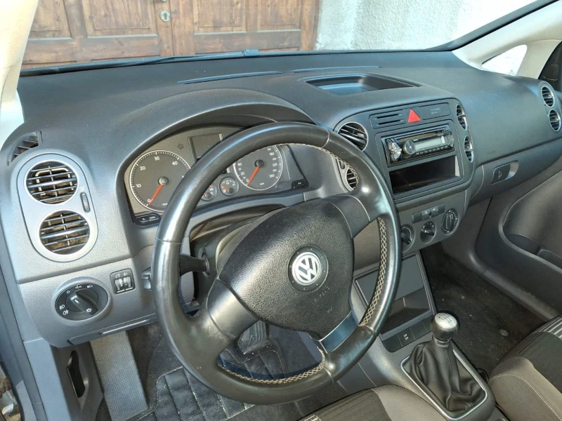 VW Golf Plus, снимка 7 - Автомобили и джипове - 52434856