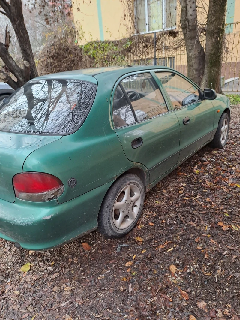 Hyundai Accent, снимка 4 - Автомобили и джипове - 52688568