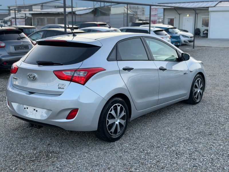 Hyundai I30 1.6d/110hp/NAVI/Full service/, снимка 6 - Автомобили и джипове - 52819293