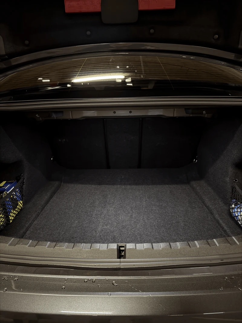 BMW 330 xDrive, M-Sport, Laser, Head-up, снимка 16 - Автомобили и джипове - 53091296