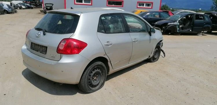 Toyota Auris 2.0 - [1] 