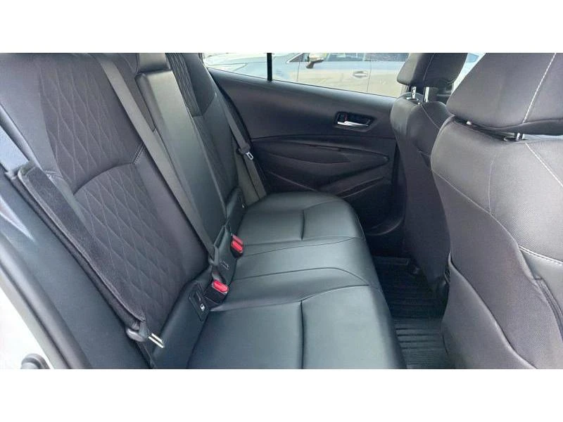 Toyota Corolla SDN 1.8HSD EXECUTIVE PLUS, снимка 7 - Автомобили и джипове - 56304294