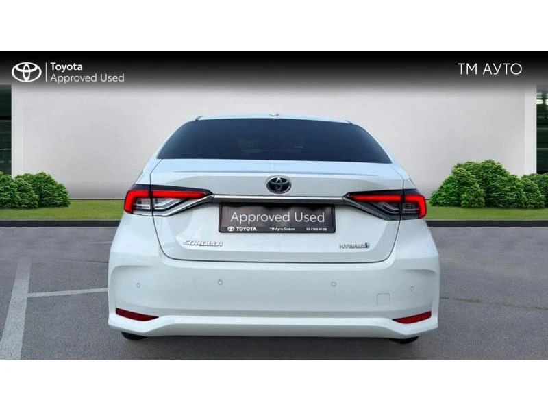Toyota Corolla SDN 1.8HSD EXECUTIVE PLUS, снимка 4 - Автомобили и джипове - 56304294