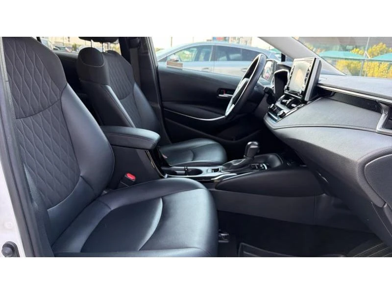 Toyota Corolla SDN 1.8HSD EXECUTIVE PLUS, снимка 6 - Автомобили и джипове - 56304294