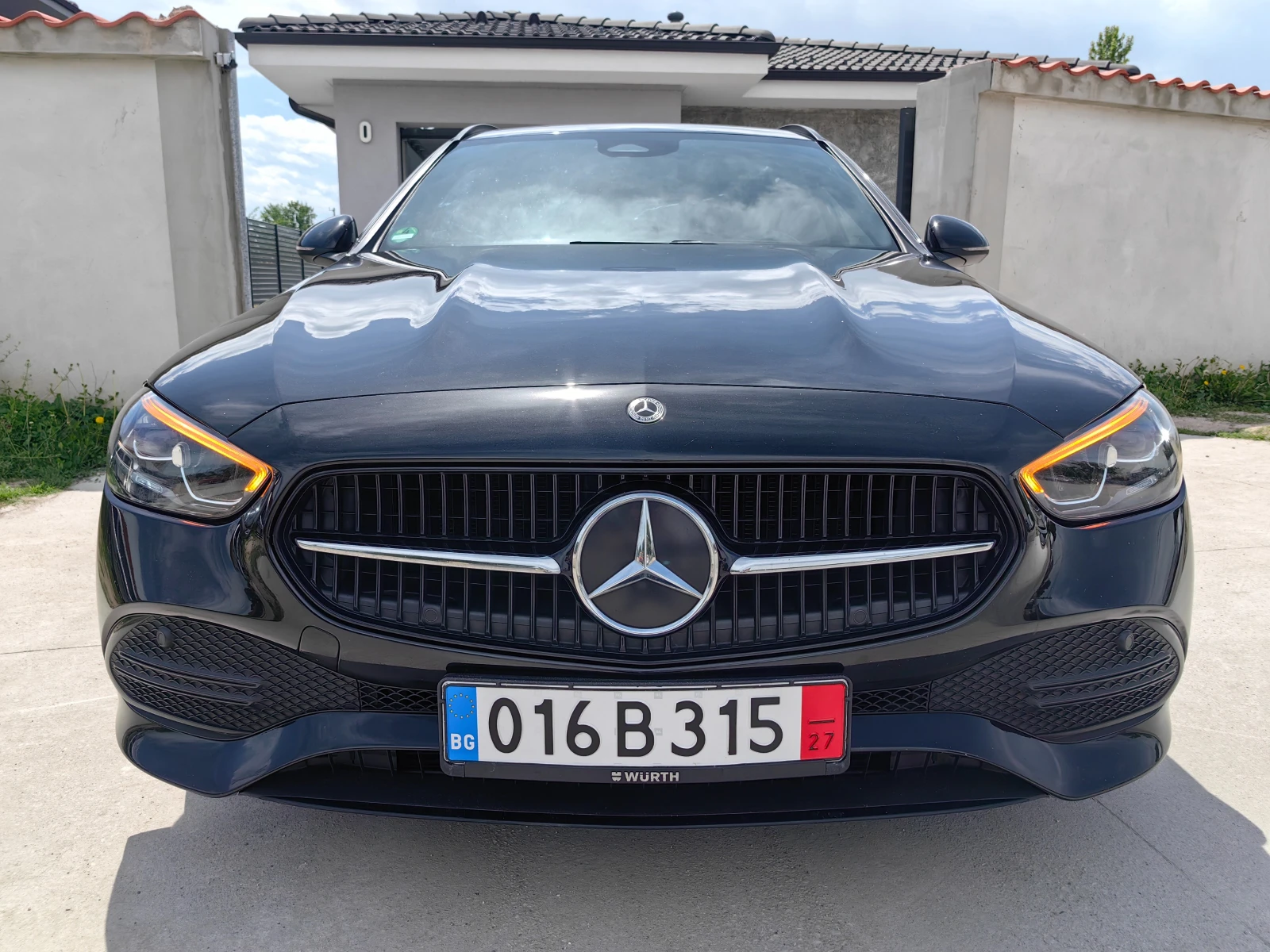 Mercedes-Benz C 200 2.0 163кс. Автомат/Подгрев/Амбиент/Камера/LED, снимка 1