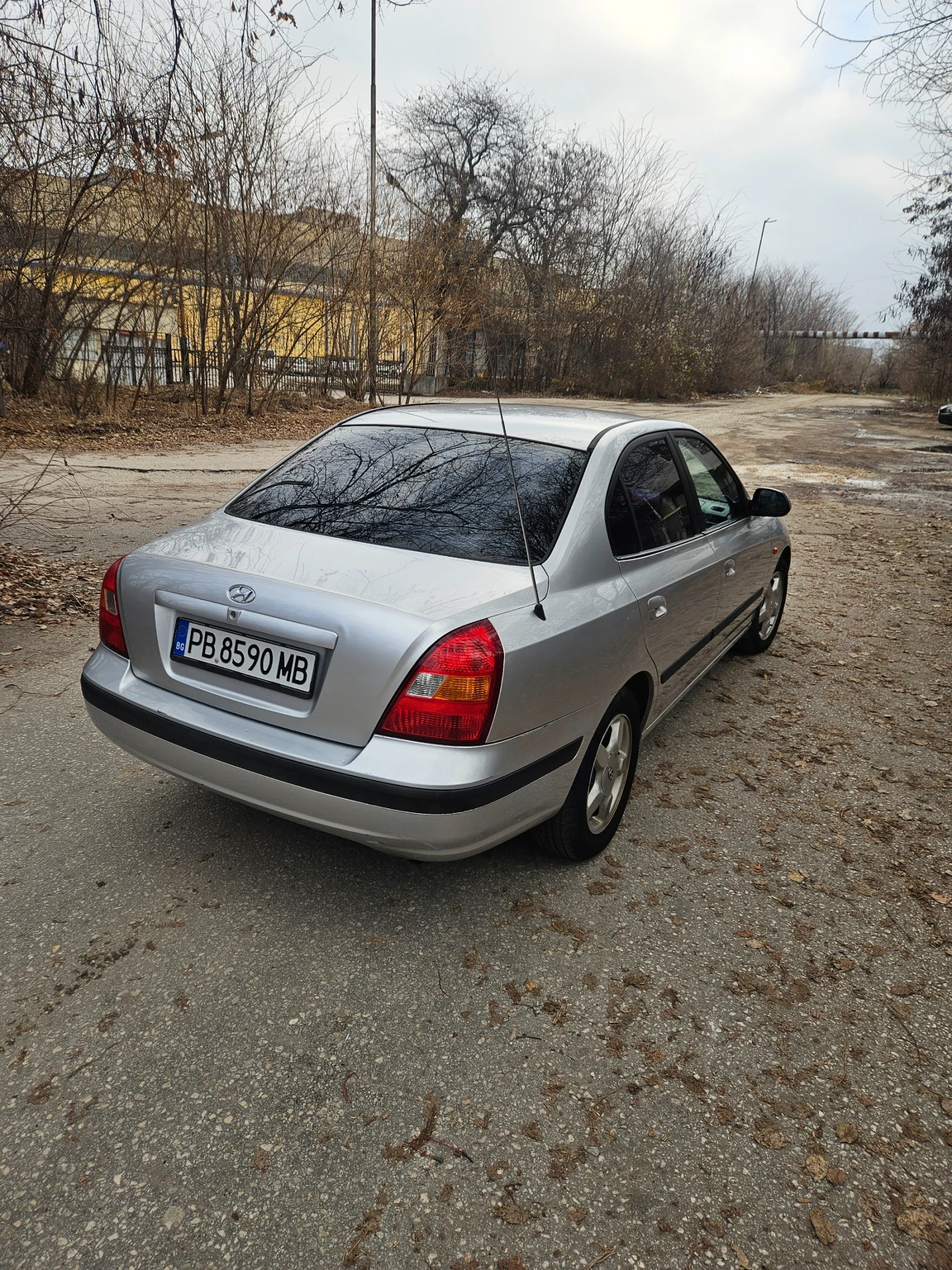 Hyundai Elantra  - изображение 7
