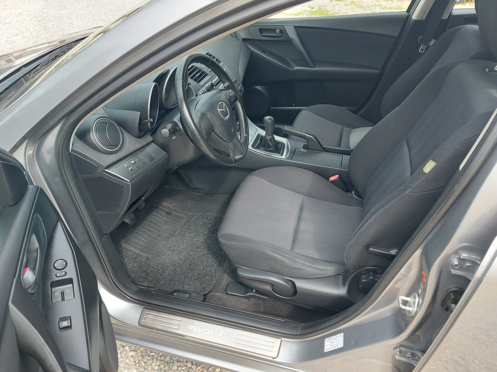 Mazda 3 1.6 Benzin 105k.s. - изображение 7