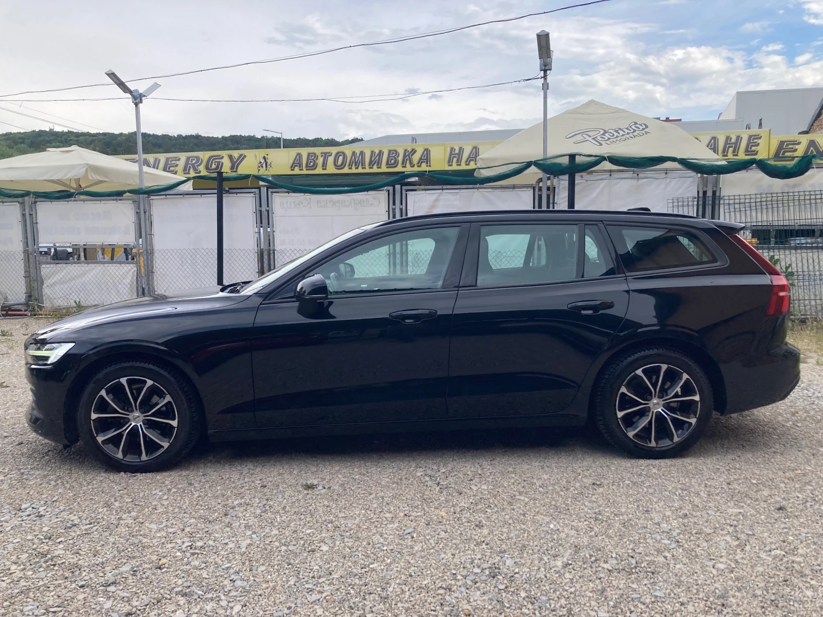 Volvo V60 2.0 AVTOMAT DIGITAL - изображение 2