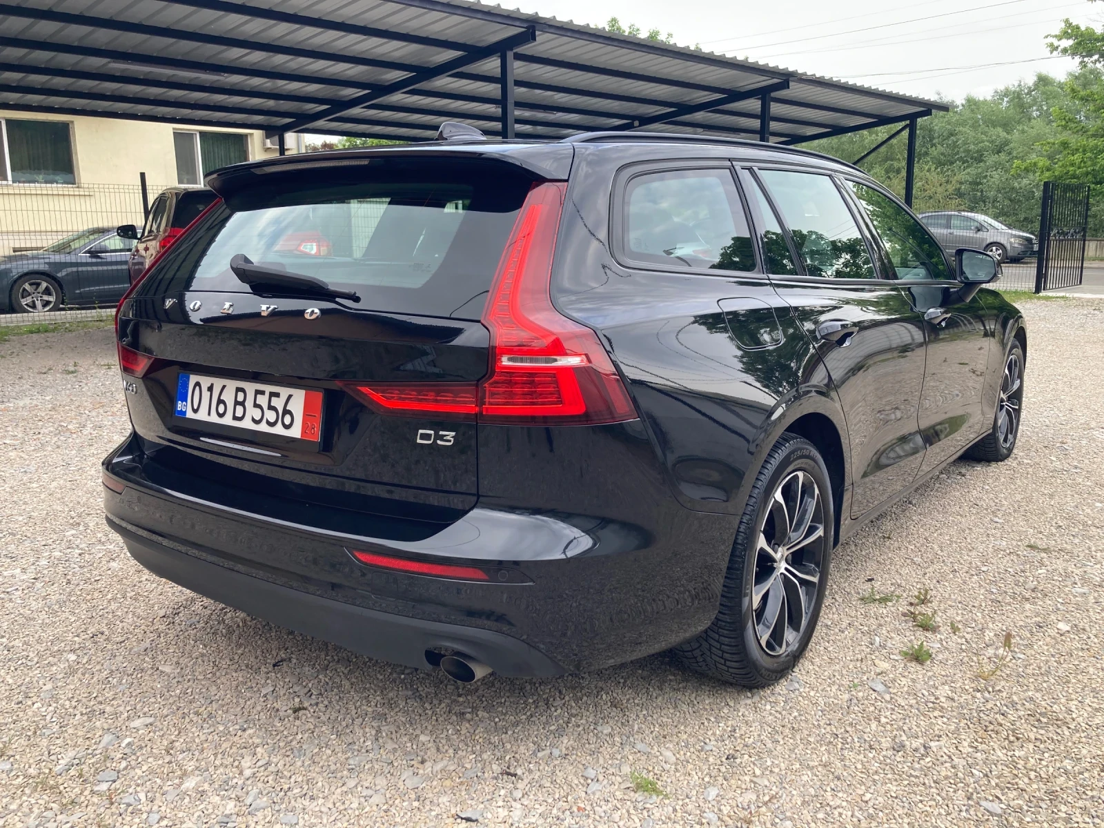 Volvo V60 2.0 AVTOMAT DIGITAL - изображение 5