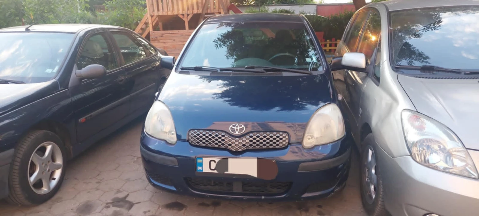 Toyota Yaris  - изображение 2