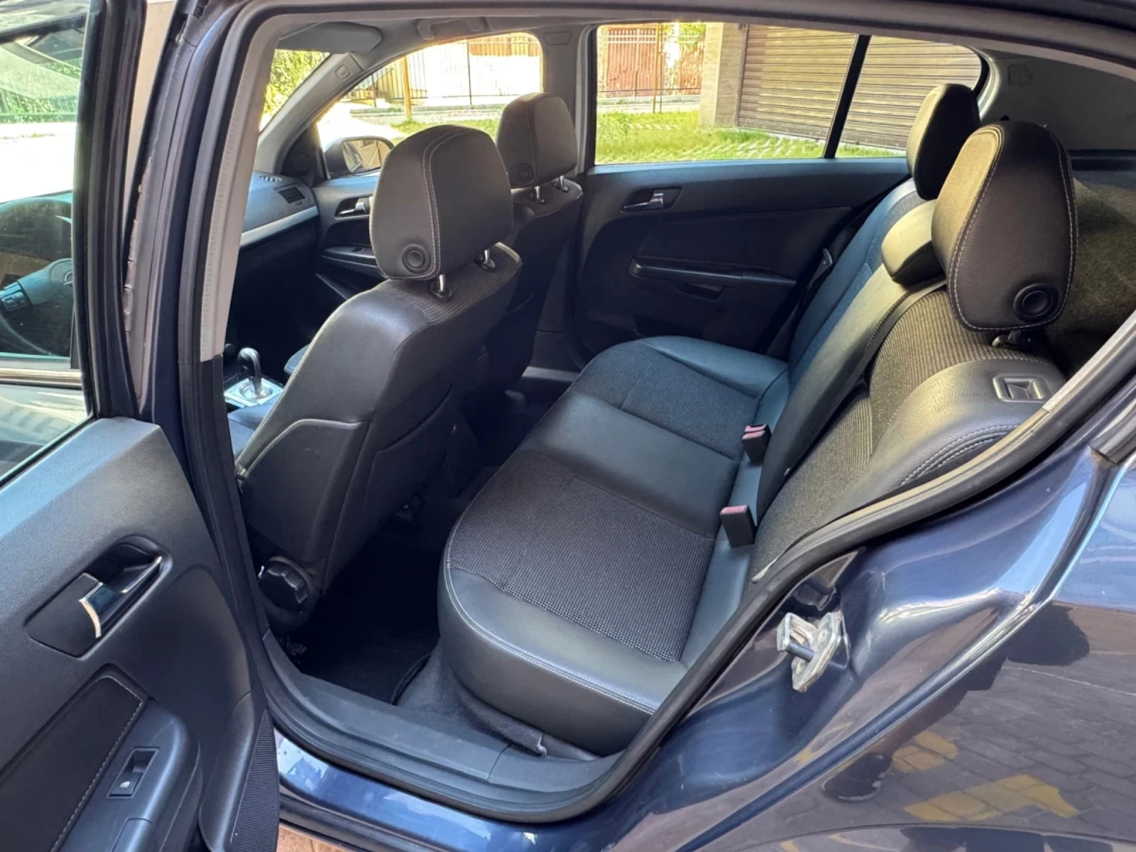 Opel Astra 1.6 АВТОМАТ/ГАЗОВ ИНЖЕКЦИОН - изображение 9