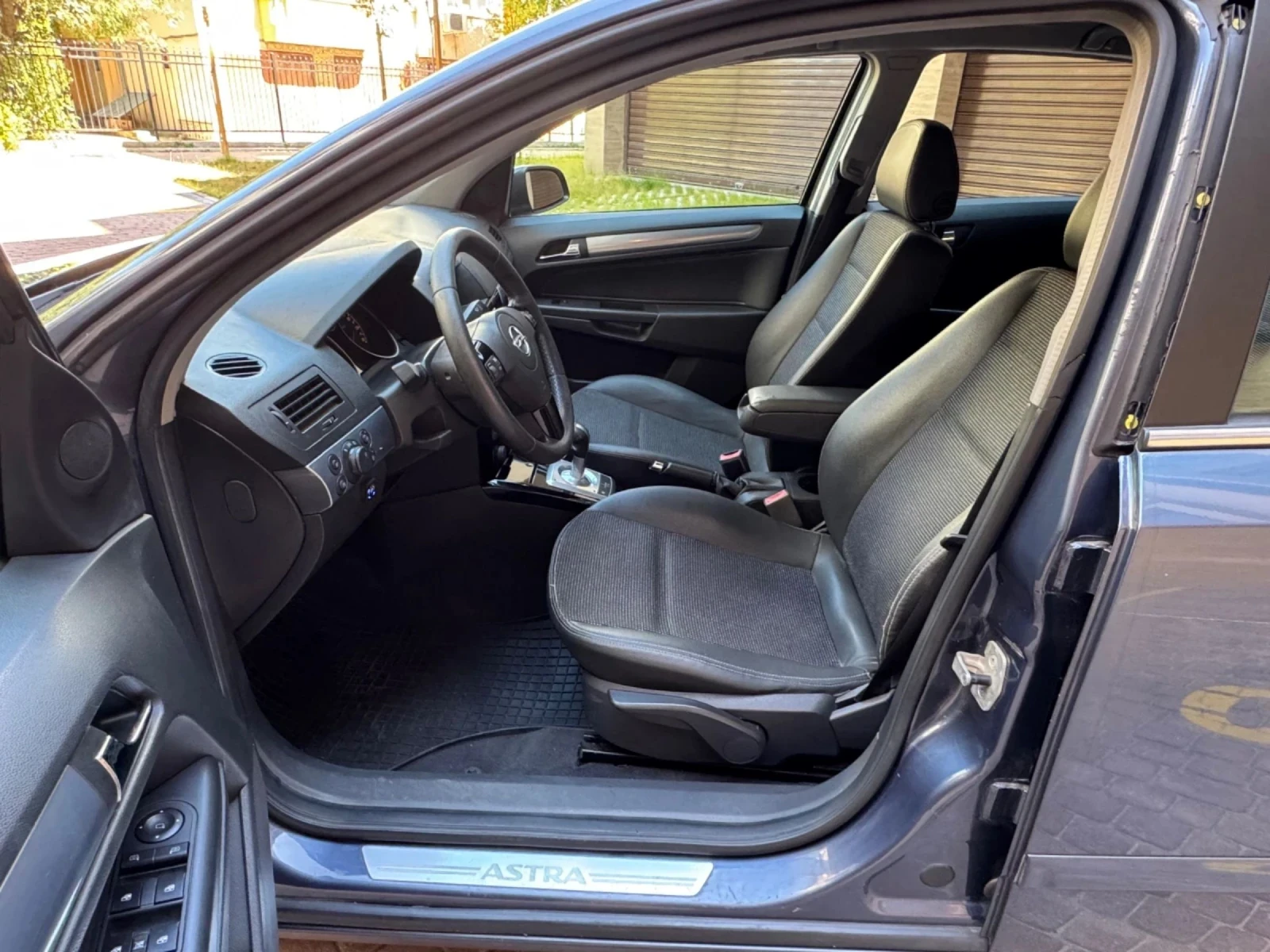 Opel Astra 1.6 АВТОМАТ/ГАЗОВ ИНЖЕКЦИОН - изображение 8