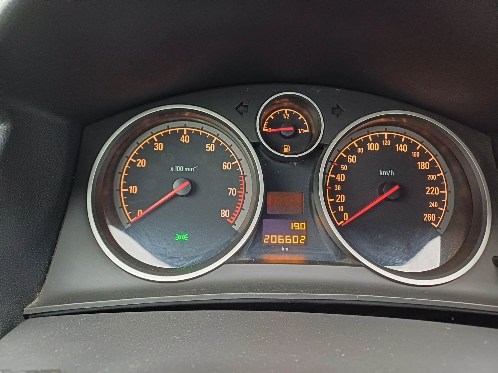 Opel Astra 1.6 АВТОМАТ/ГАЗОВ ИНЖЕКЦИОН | Mobile.bg — изображение 14
