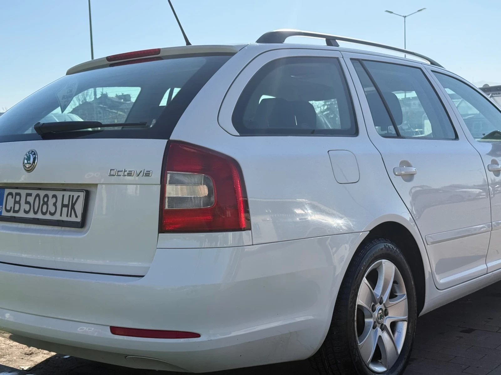 Skoda Octavia Octavia 2 Facelift /// Diesel /// DSG - изображение 4