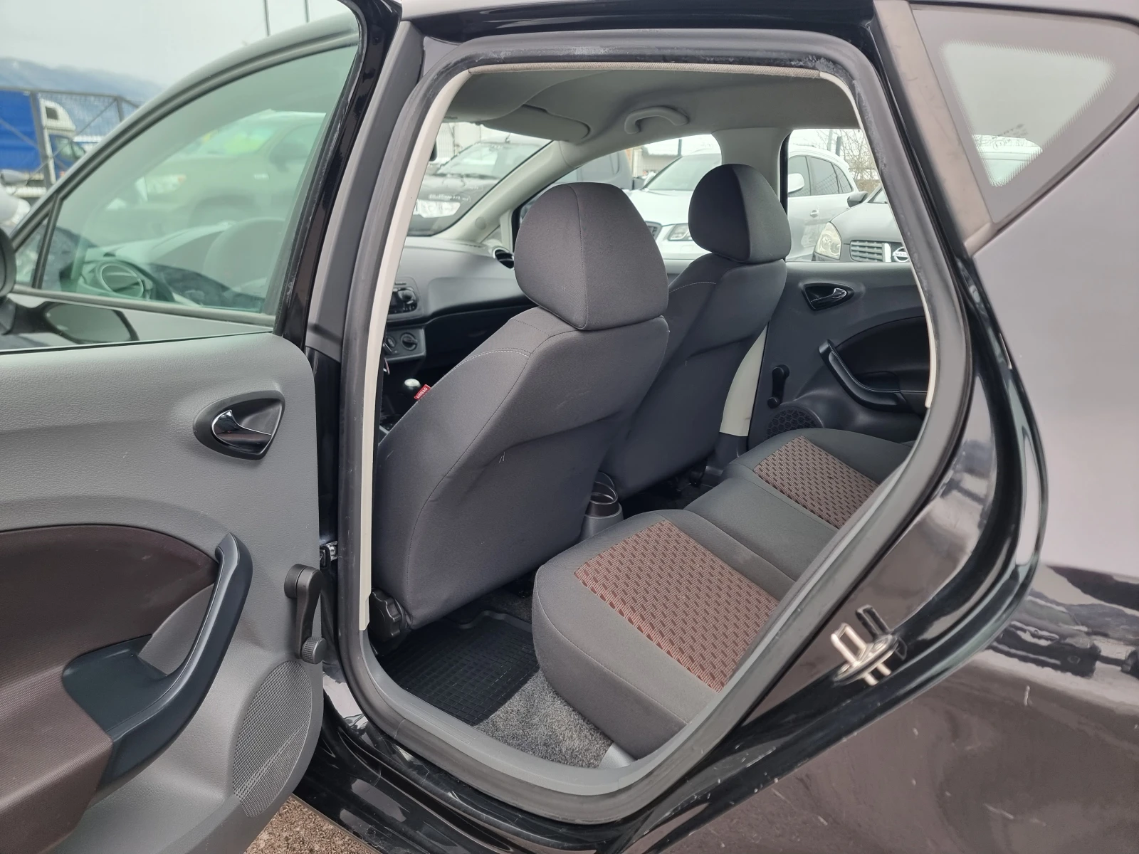 Seat Ibiza 1.4I | Mobile.bg � ����������� 11