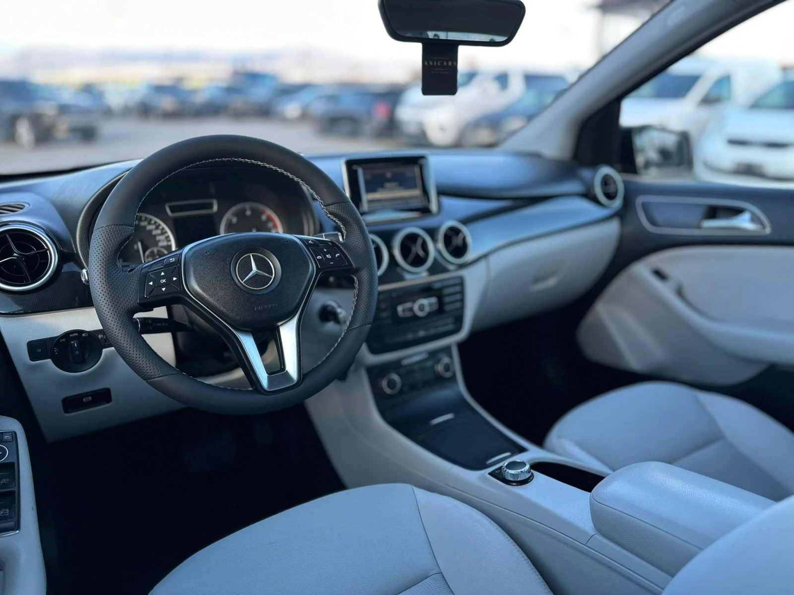 Mercedes-Benz B 180 / EURO 5 / TOP / - изображение 9