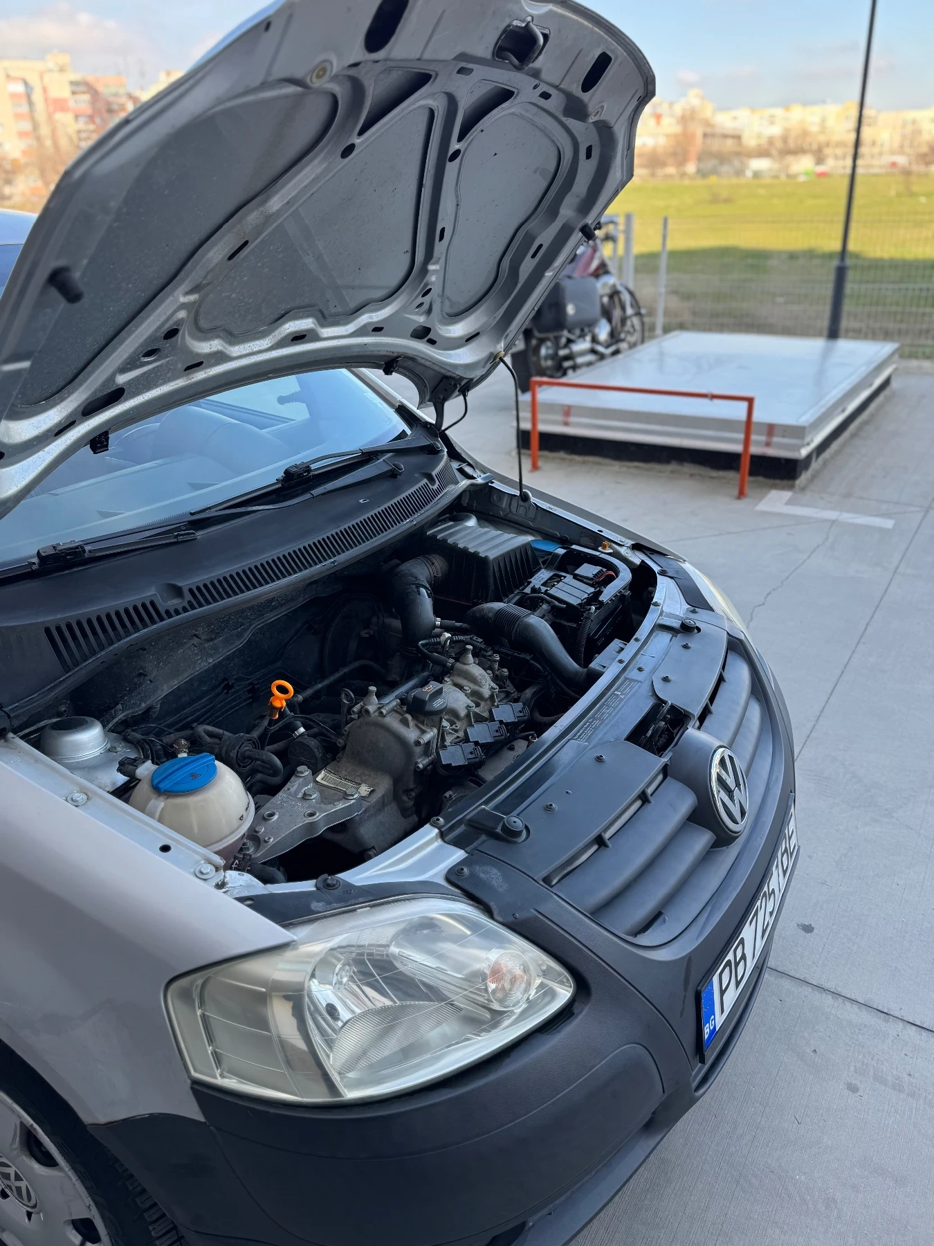 VW Fox 1.2i 116000км., снимка 15 - Автомобили и джипове - 53765626