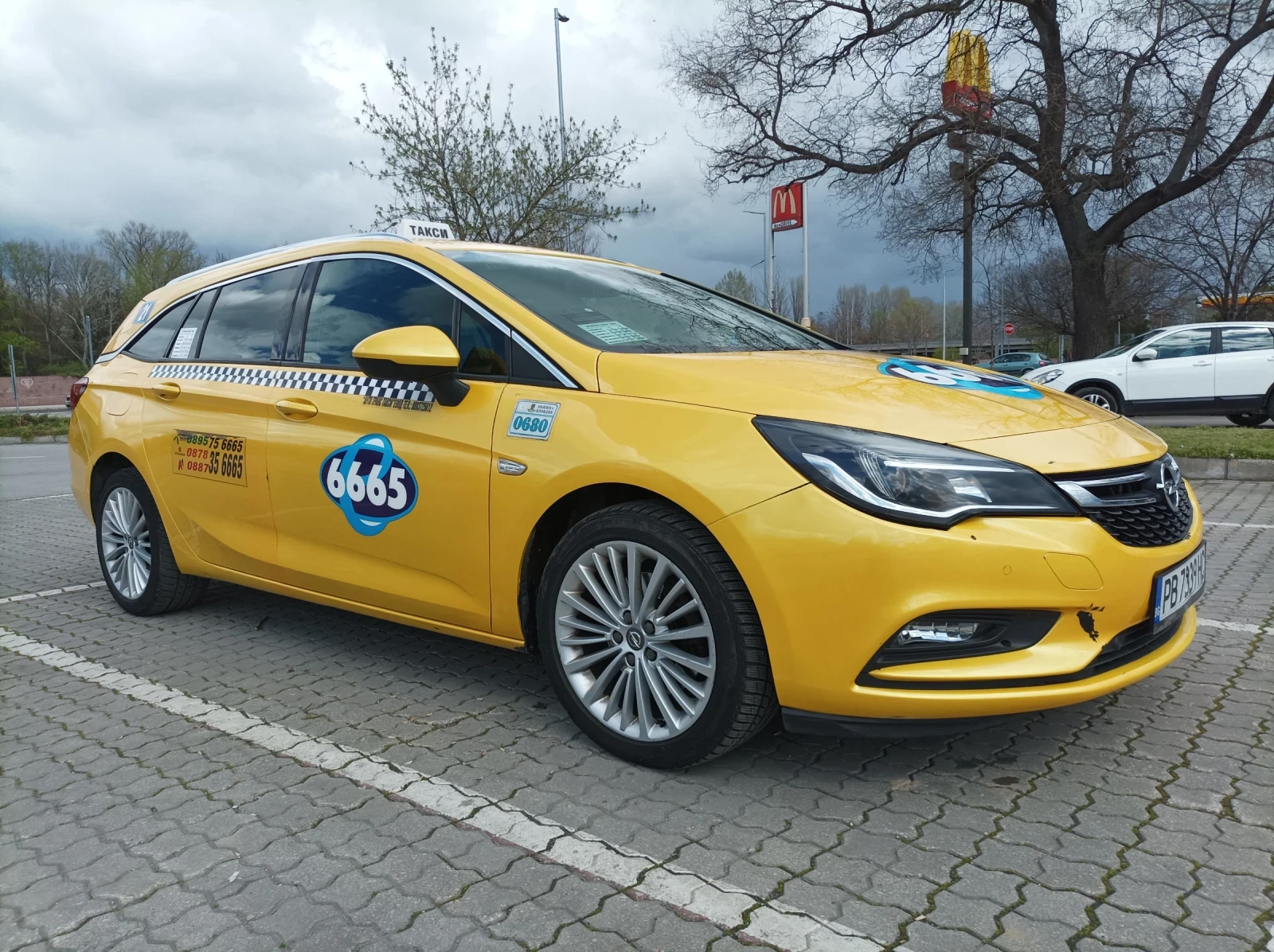 Opel Astra 1.6CDTI. INNOVATION , снимка 7 - Автомобили и джипове - 54090204
