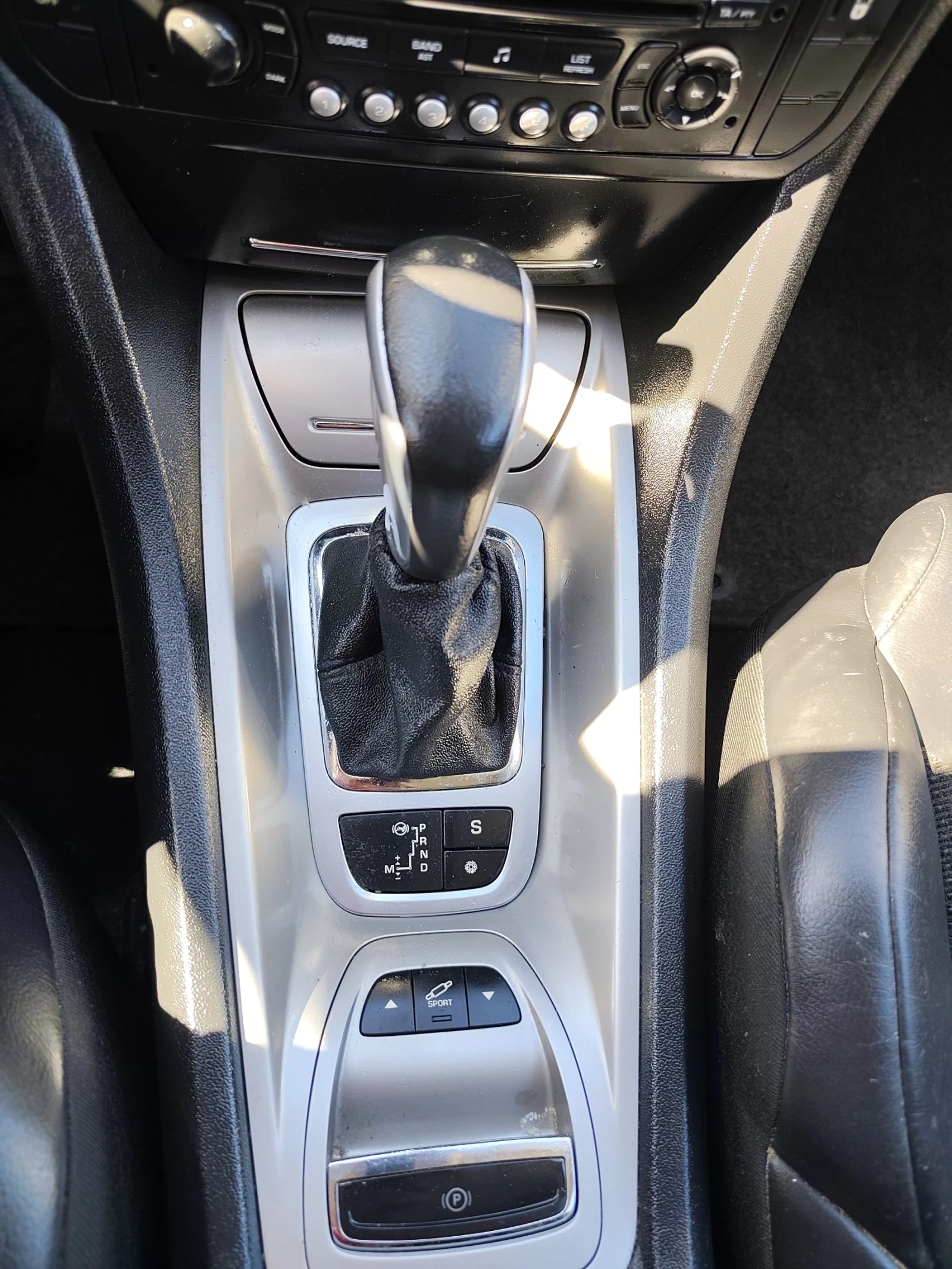 Citroen C5 136кс, Полукожа, снимка 12 - Автомобили и джипове - 54135746