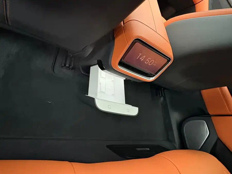 Xiaomi YU7 AWD Pro Edition 96, 3 kWh | Mobile.bg � ����������� 11